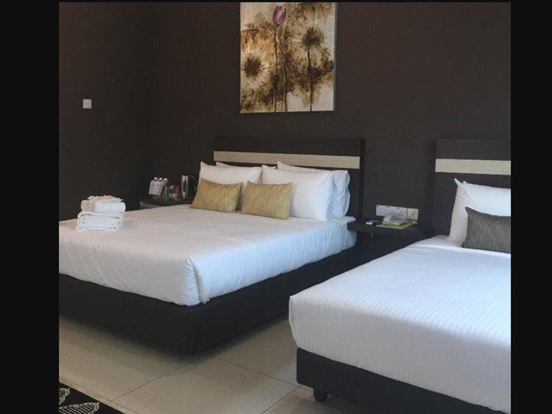 Chemara Boutique Hotel Miri Eksteriør billede