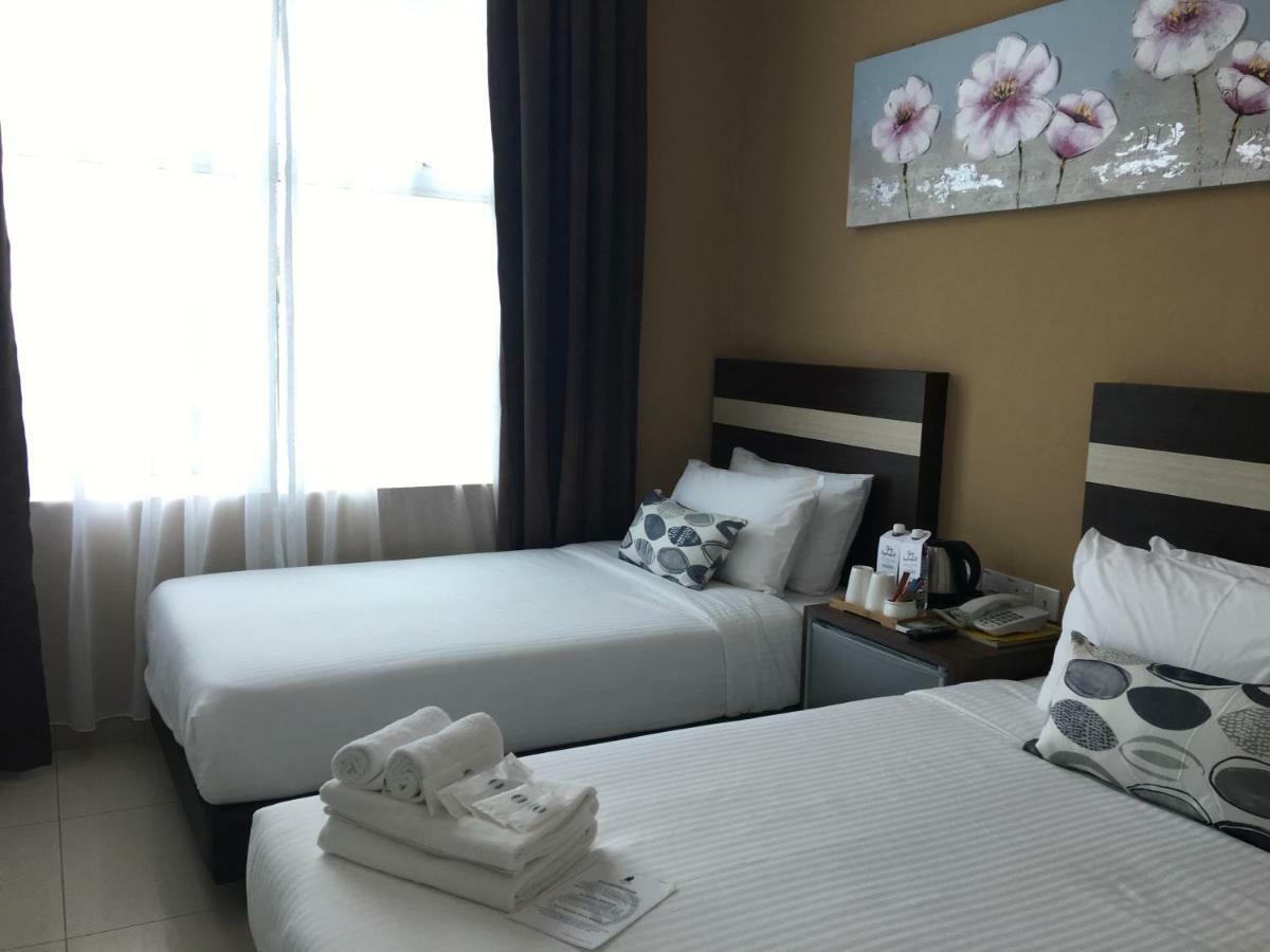 Chemara Boutique Hotel Miri Eksteriør billede